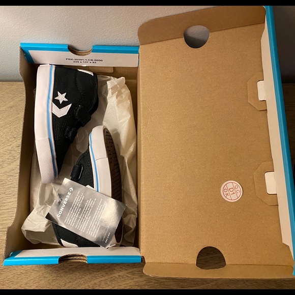 Baby Converse Sneakers High Tops - Picture 4 of 4